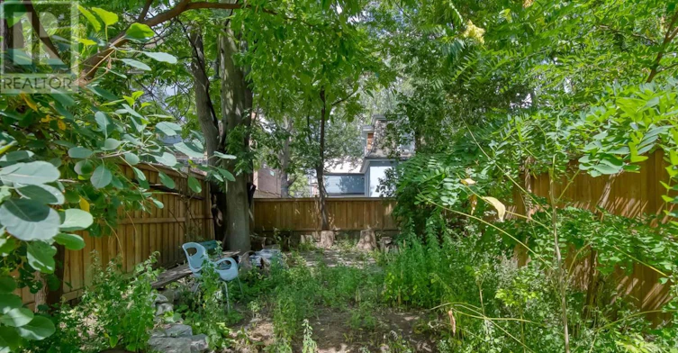 254A Carlton Street, Toronto, ON, M5A 2L4 - 32