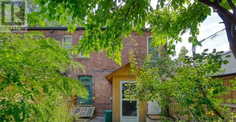 254A Carlton Street, Toronto, ON, M5A 2L4 - 33