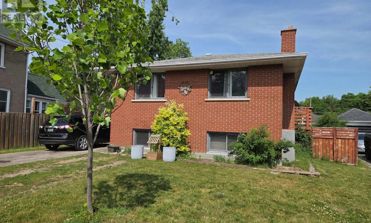 618 Donegal Street