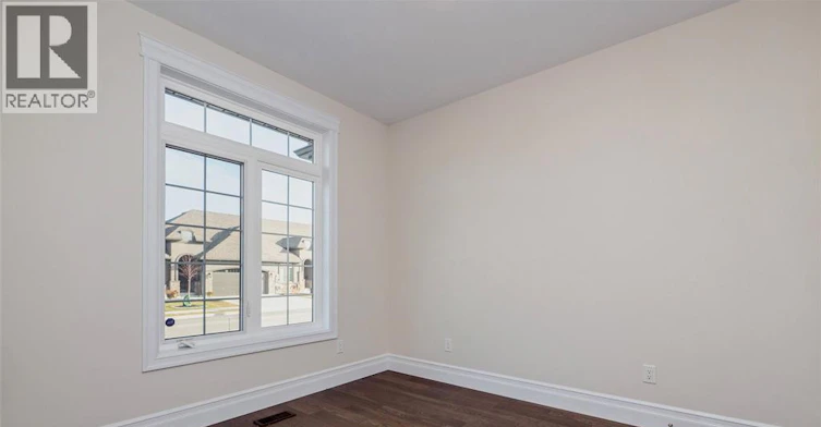 1397 Cypress Avenue, Windsor, ON, N8P 1Y3 - 3