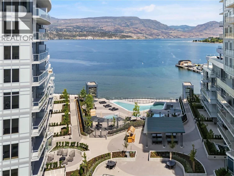 715-3700 Capozzi Road, Kelowna, BC, V1W 0J5 - 3