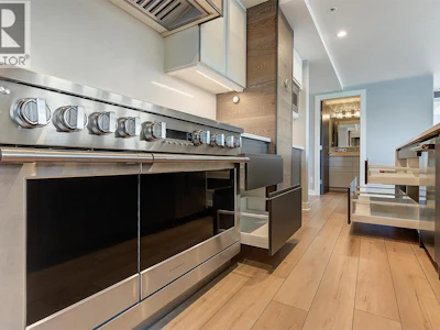 1209-1160 Bernard Avenue - 4