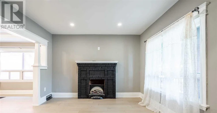96 Beechwood Avenue, Hamilton, ON, L8L 2S6 - 6