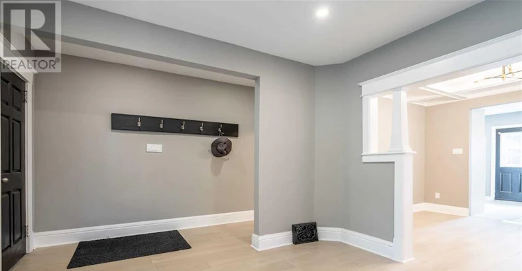 96 Beechwood Avenue, Hamilton, ON, L8L 2S6 - 8