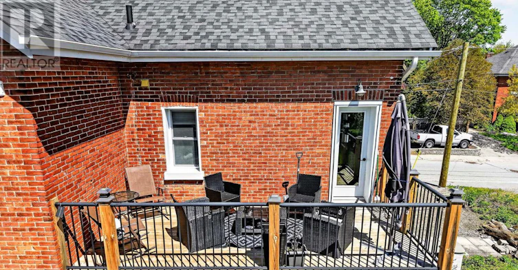 UPPER-300 George Street, Cobourg, ON, K9A 3L8 - 24