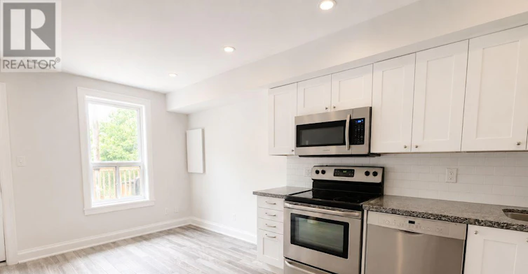 UPPER-342 Howland Avenue, Toronto, ON, M5R 3B9 - 7