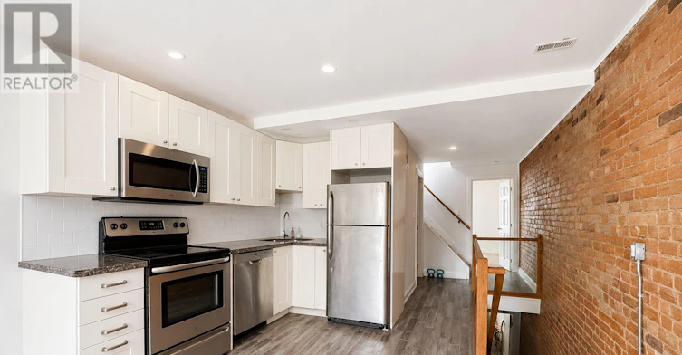 UPPER-342 Howland Avenue, Toronto, ON, M5R 3B9 - 5