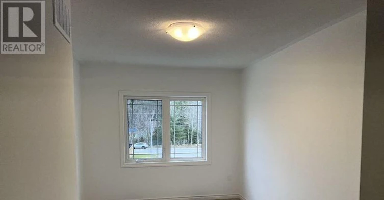 34 Milson Crescent, Essa, ON, L0M 1B5 - 14