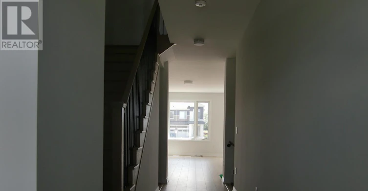 39 Sandels Avenue, Richmond Hill, ON, L4S 0R7 - 3