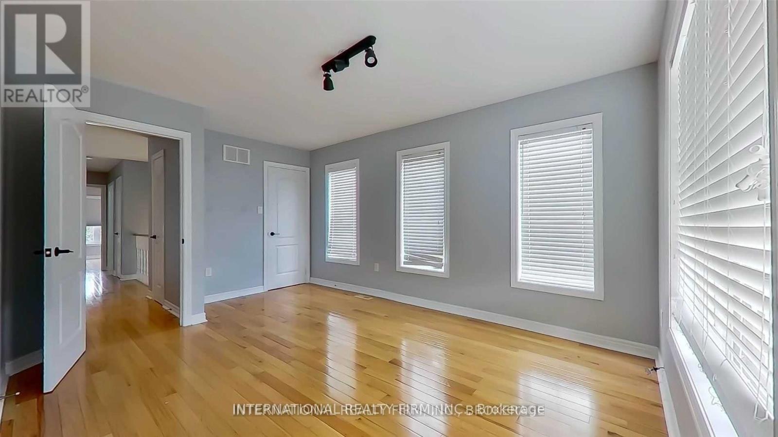 2 Dolce Crescent, Vaughan, ON, L4H 3C7 - 25