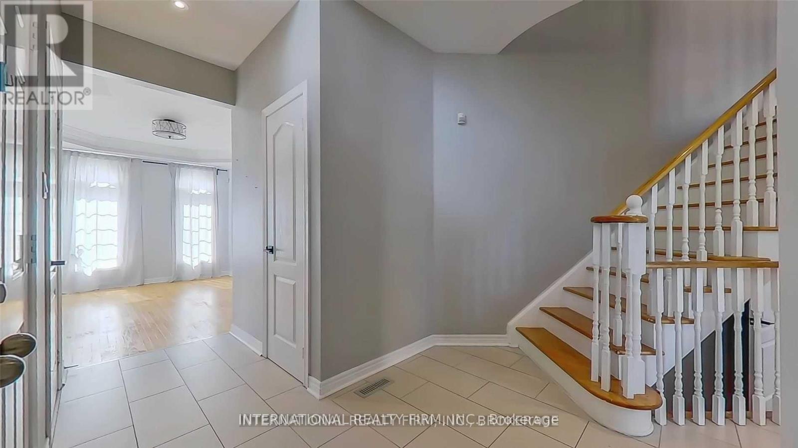 2 Dolce Crescent, Vaughan, ON, L4H 3C7 - 36