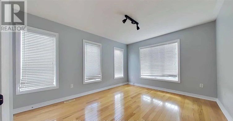 2 Dolce Crescent, Vaughan, ON, L4H 3C7 - 26