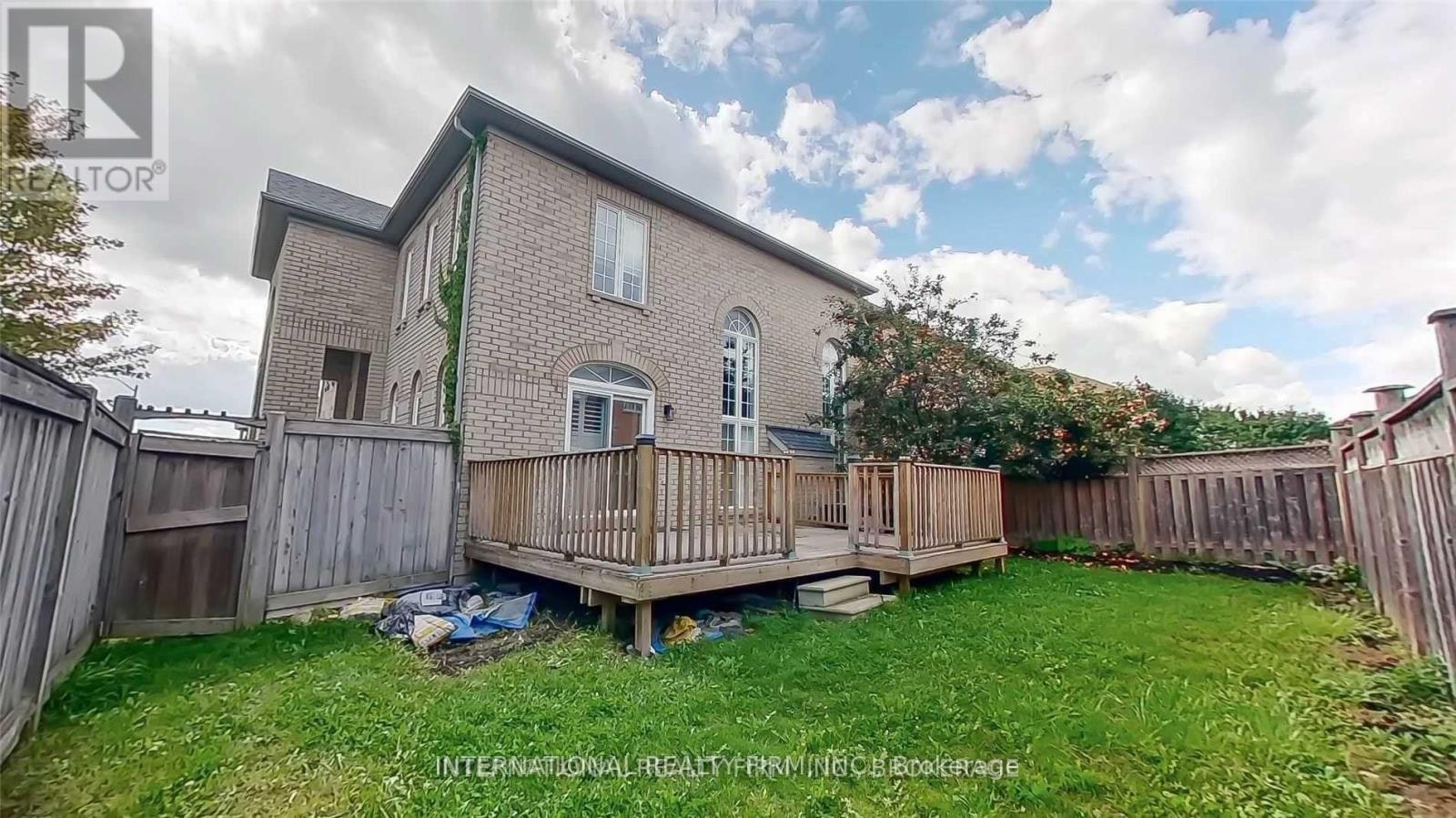 2 Dolce Crescent, Vaughan, ON, L4H 3C7 - 35