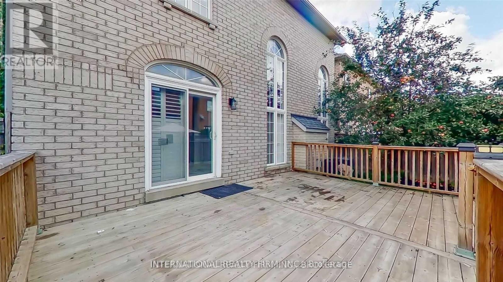 2 Dolce Crescent, Vaughan, ON, L4H 3C7 - 34