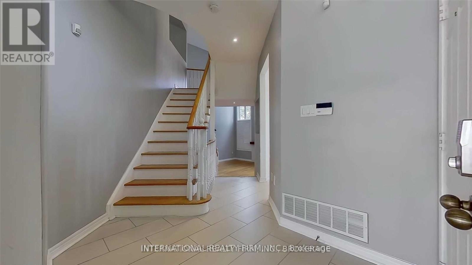 2 Dolce Crescent, Vaughan, ON, L4H 3C7 - 5