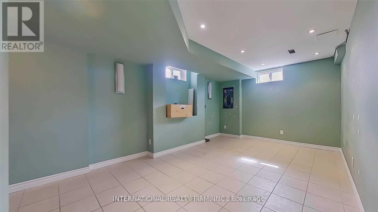 2 Dolce Crescent, Vaughan, ON, L4H 3C7 - 30