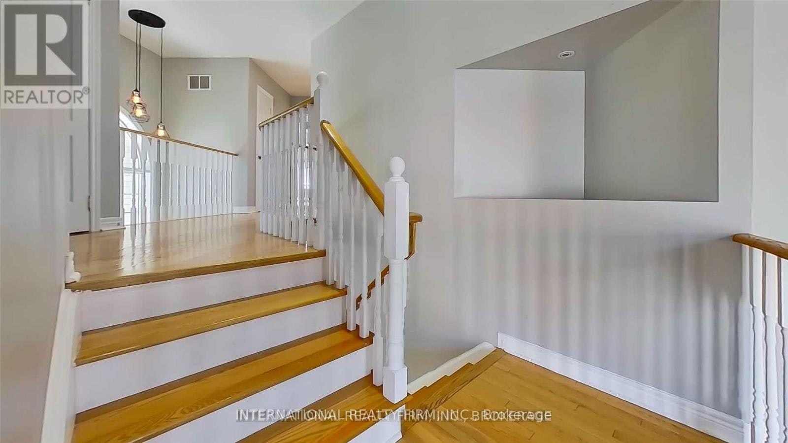2 Dolce Crescent, Vaughan, ON, L4H 3C7 - 19