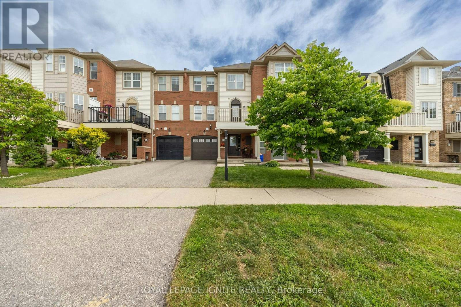 3123 Stornoway Circle, Oakville, ON, L6M 5H9
