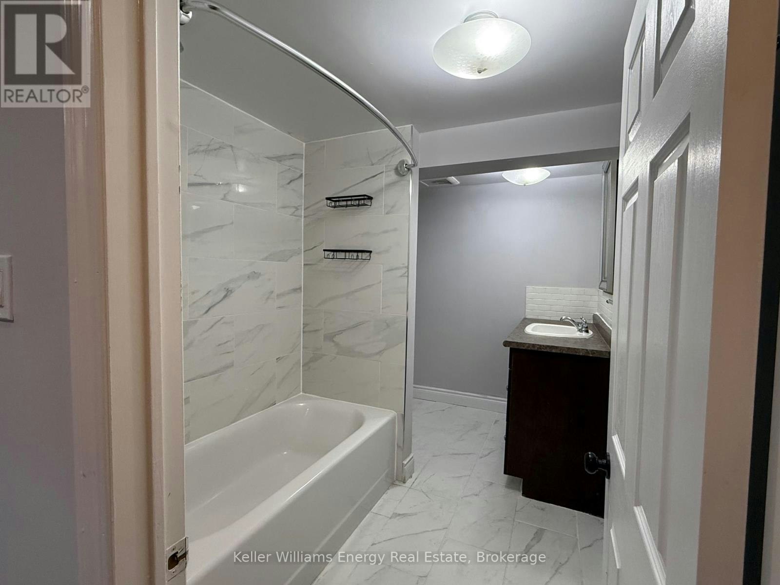 LOWER-1137 Norman Crescent, Oshawa, ON, L1H 7W9 - 30