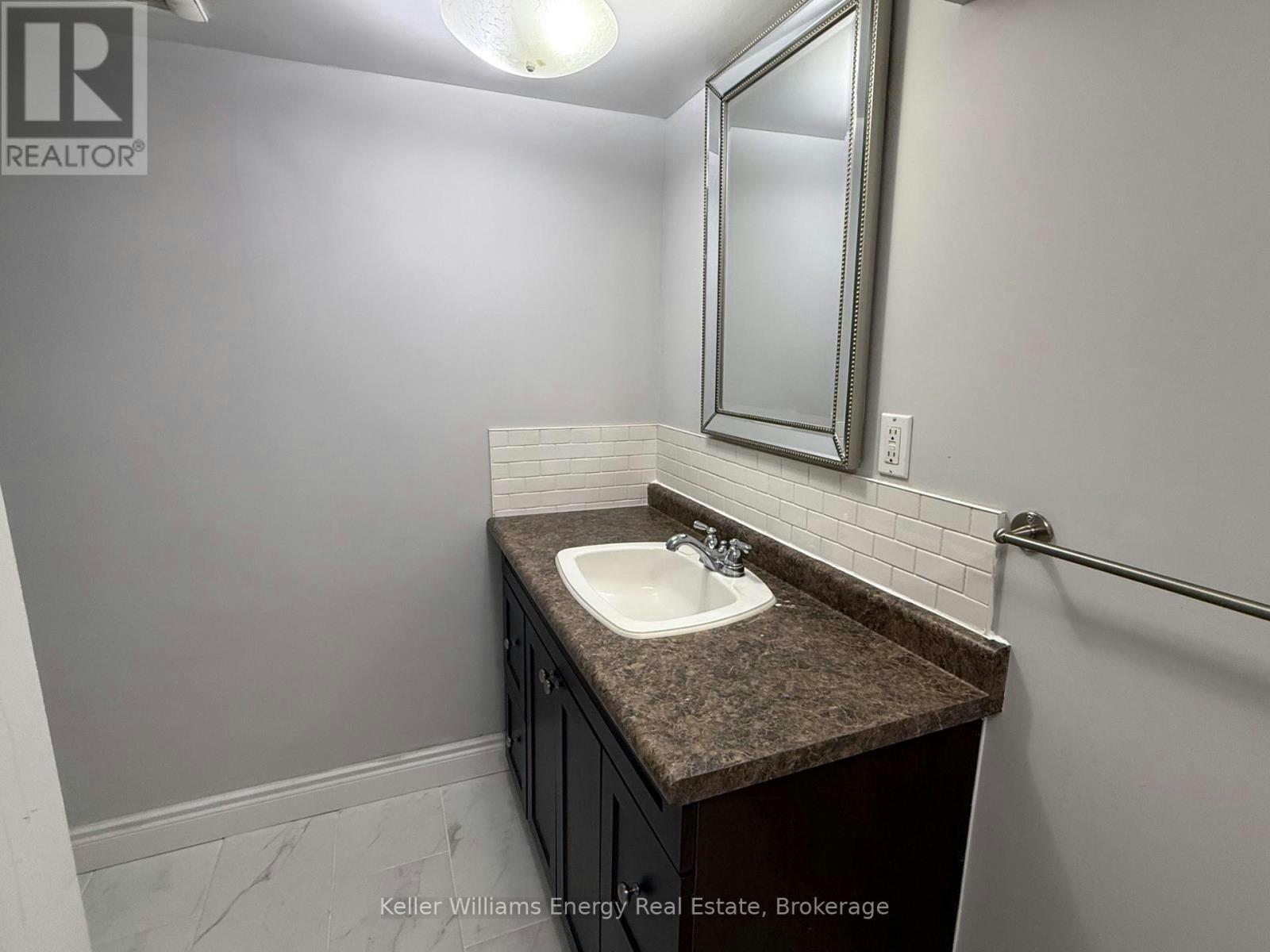 LOWER-1137 Norman Crescent, Oshawa, ON, L1H 7W9 - 31