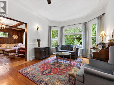 502 Houston Street - 5