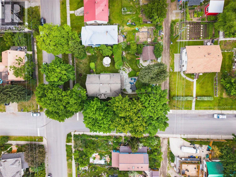 502 Houston Street, Nelson, BC, V1L 5H7 - 76