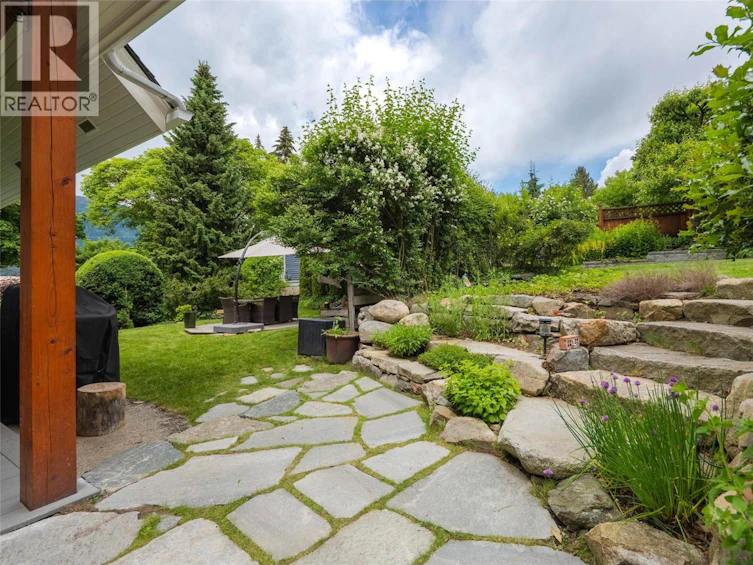 502 Houston Street, Nelson, BC, V1L 5H7 - 49