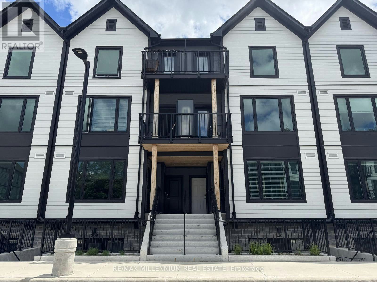 214-708 Woolwich Street, Guelph, ON, N1H 0C8