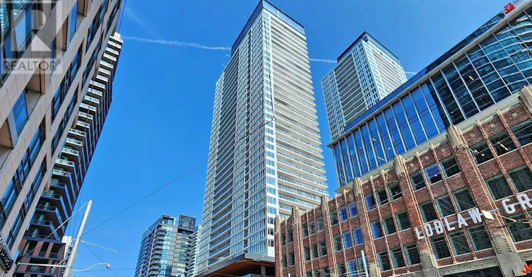 3803-19 Bathurst Street, Toronto, ON, M5V 0N2 - 3