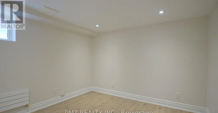 LOWER-881 Coxwell Avenue, Toronto, ON, M4C 3G1 - 7