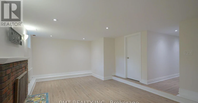 LOWER-881 Coxwell Avenue, Toronto, ON, M4C 3G1 - 3