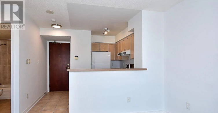 610-39 Oneida Crescent, Richmond Hill, ON, L4B 4T9 - 16