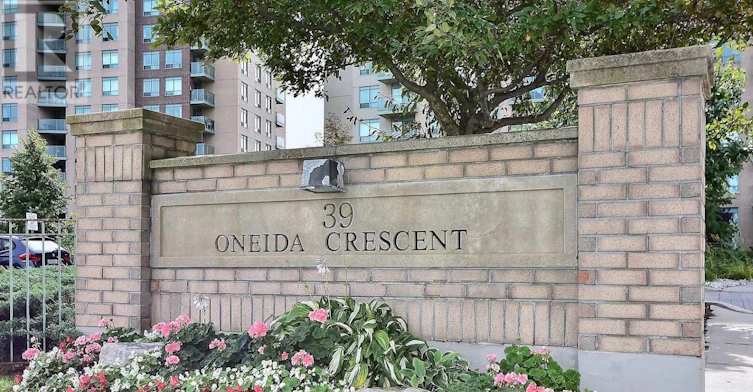 610-39 Oneida Crescent, Richmond Hill, ON, L4B 4T9 - 3