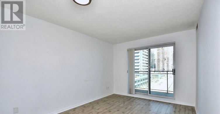 610-39 Oneida Crescent, Richmond Hill, ON, L4B 4T9 - 13