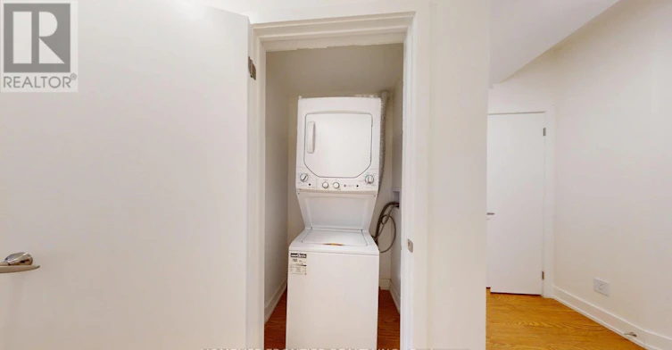 2 (MAIN-1089 Glencairn Avenue, Toronto, ON, M6B 2B1 - 21