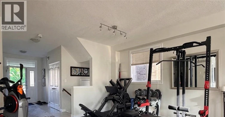 603 Sundew Drive, Waterloo, ON, N2V 0B9 - 6