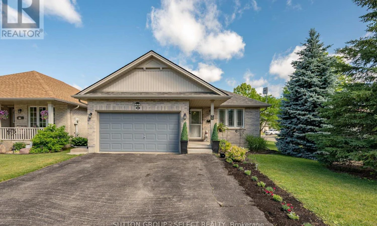 51 Greenway Boulevard