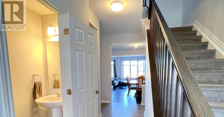 49 Bermondsay Way, Ottawa, ON, K2S 2Y7 - 3