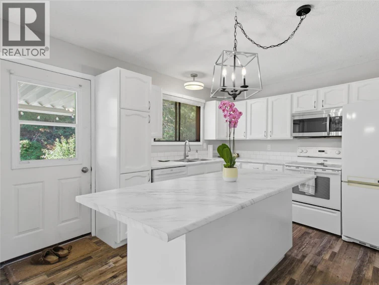6193 Dallas Drive, Kamloops, BC, V2C 5Z9 - 20