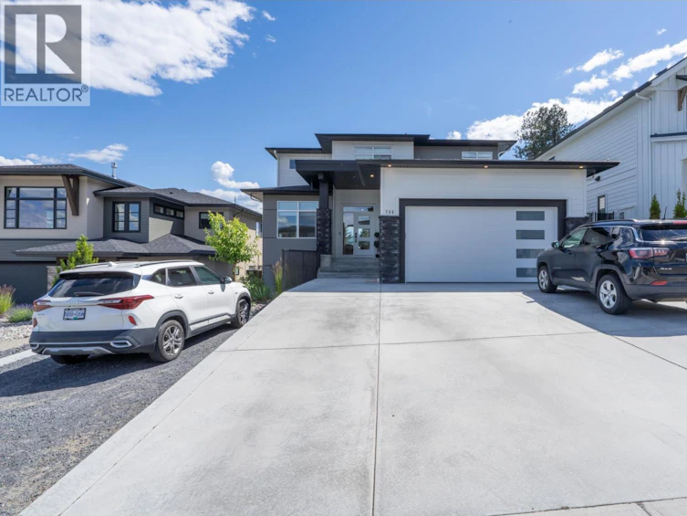 703 Lake Court, West Kelowna, BC, V1Z 1H6 - 32