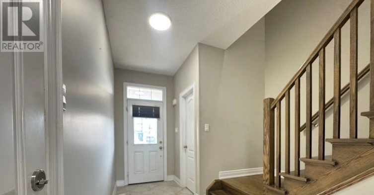 86 Nathan Crescent, Barrie, ON, L4N 0S2 - 3