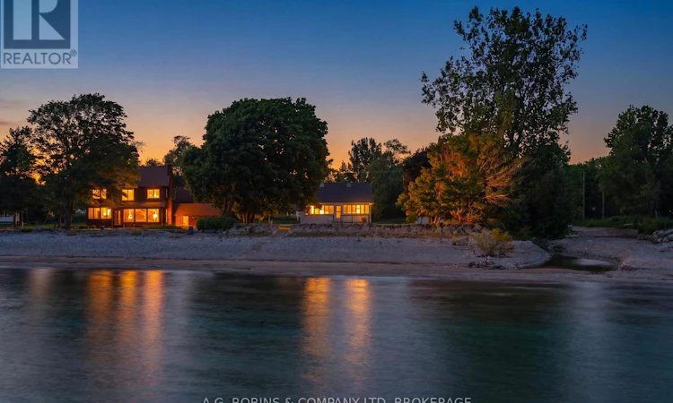 11803 Lakeshore Road