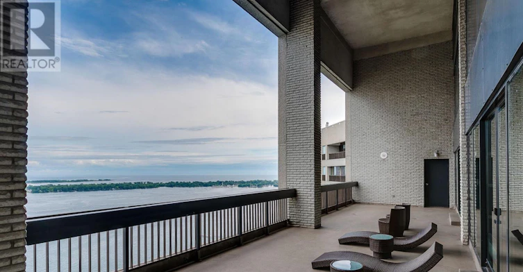 2208-33 Harbour Square, Toronto, ON, M5J 2G2 - 38