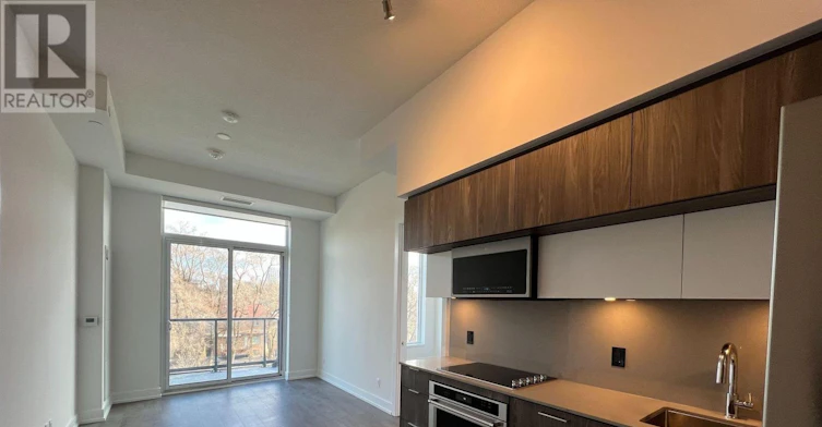 643-25 Adra Grado Way, Toronto, ON, M2J 0H6 - 3