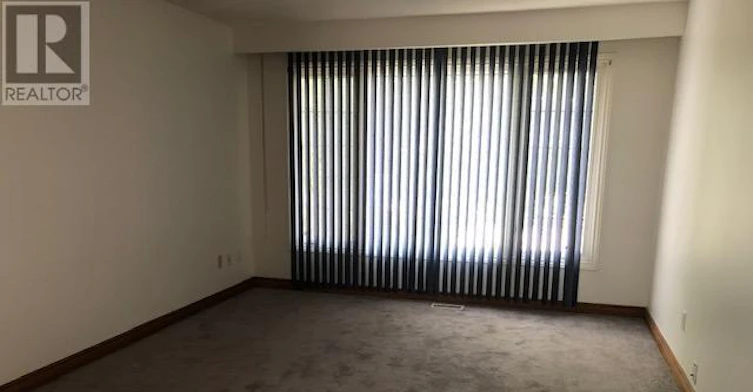 MAIN-791 Sheppard Avenue, Pickering, ON, L1V 1G4 - 9