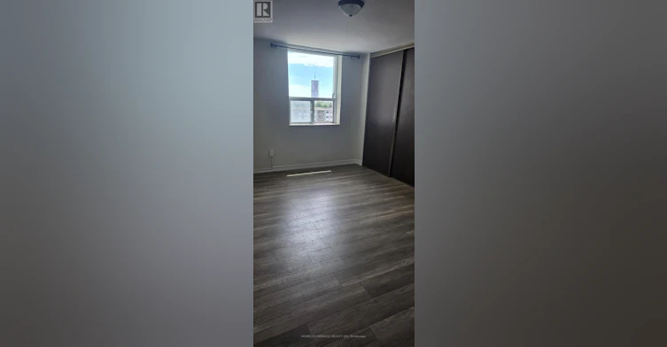 1009-1 Massey Square, Toronto, ON, M4C 5L4 - 11