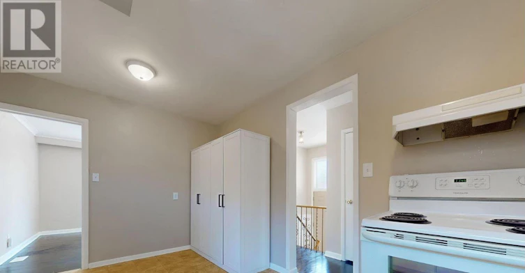 10 Cunard Street, Toronto, ON, M1J 2N1 - 2