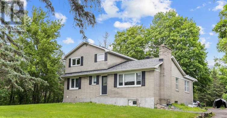 UPPER UNIT-5432 Old Richmond Road, Ottawa, ON, K2R 1G7