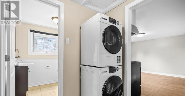 UPPER UNIT-5432 Old Richmond Road, Ottawa, ON, K2R 1G7 - 9