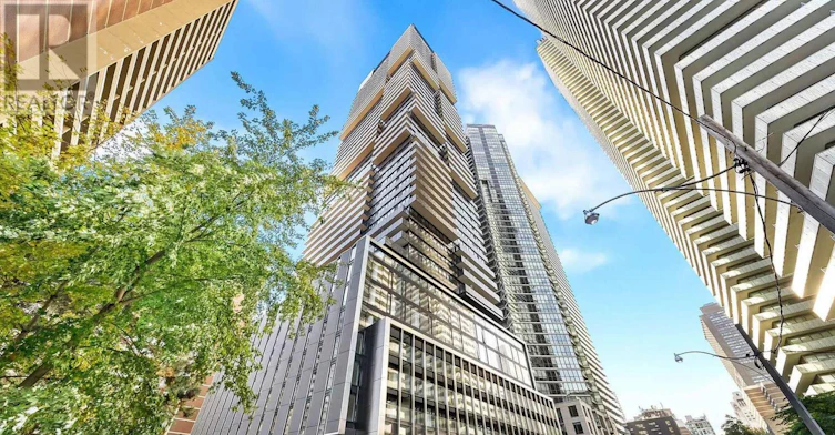 2613-55 Charles Street E, Toronto, ON, M4Y 0J1